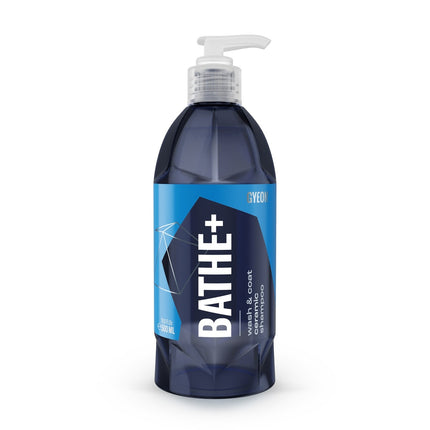Gyeon Q²M Bathe+ - Autošampon s keramikou (500 ml)