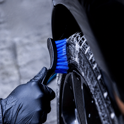 NOX Equipment TireX - Tuhý kartáč na pneumatiky